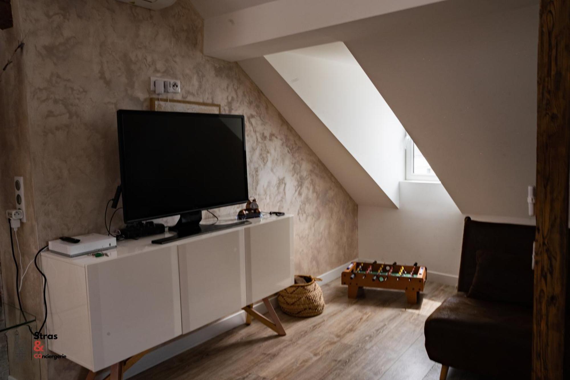 Ferienwohnung Belles Combles Alsaciennes Au Centre De Straßburg Exterior foto